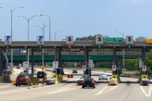 Cleaning Toll Plazas thumbnail 